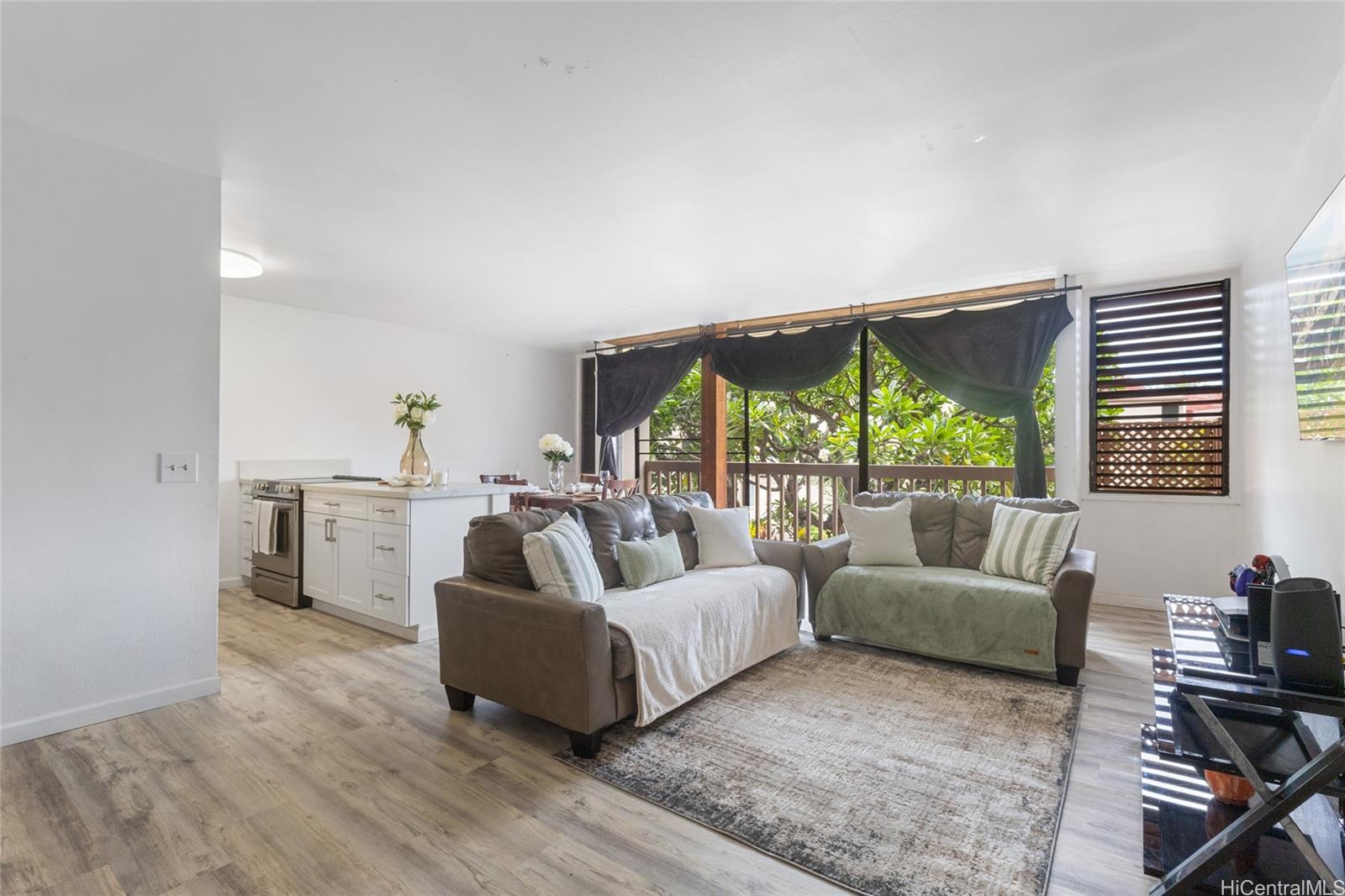84-707 Kiana Place  Unit 107B