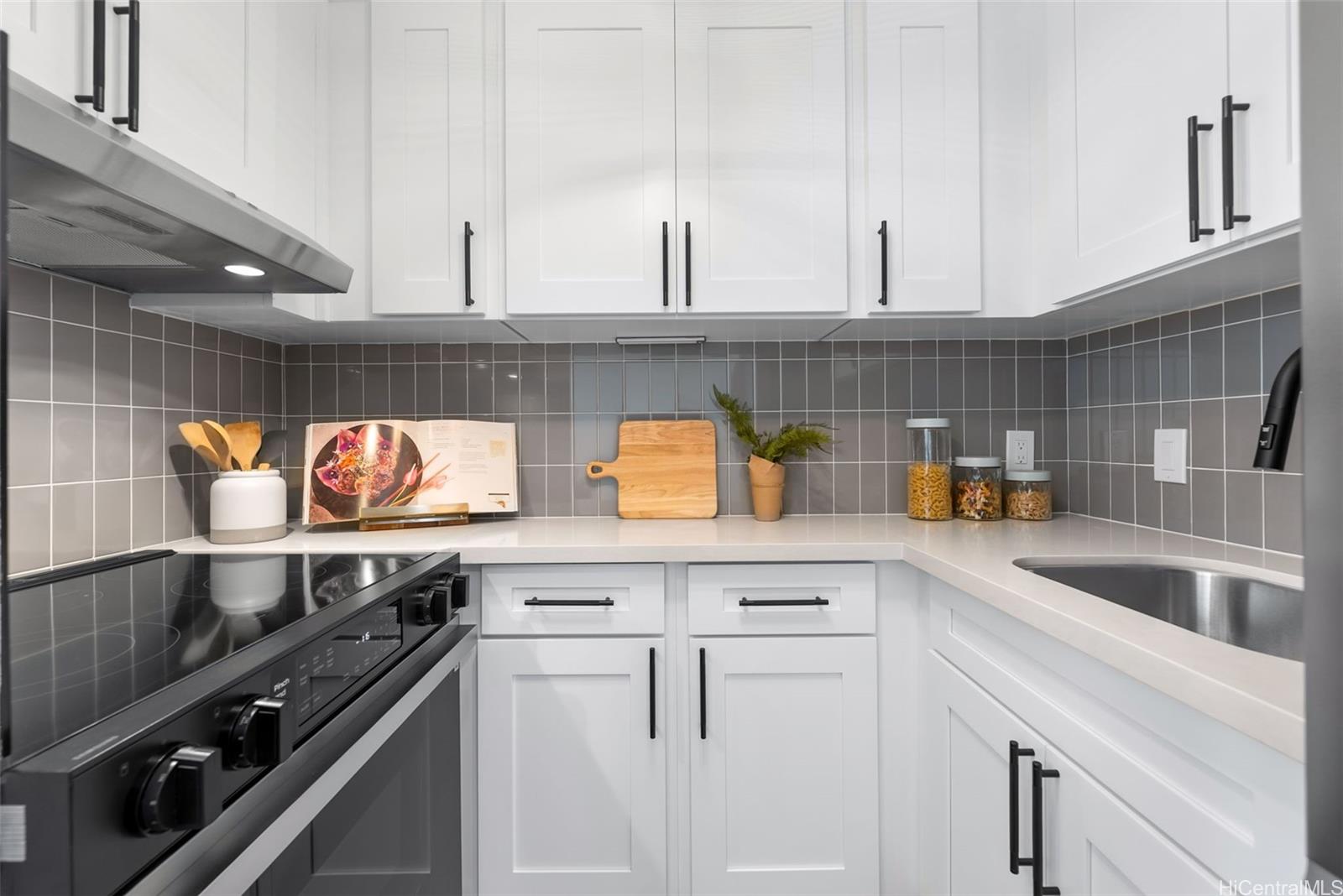 545 Queen Street  Unit 628