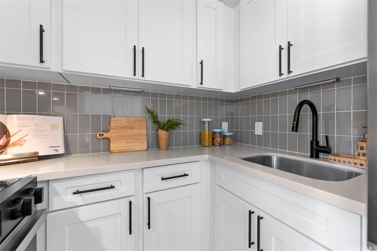 545 Queen Street  Unit 628