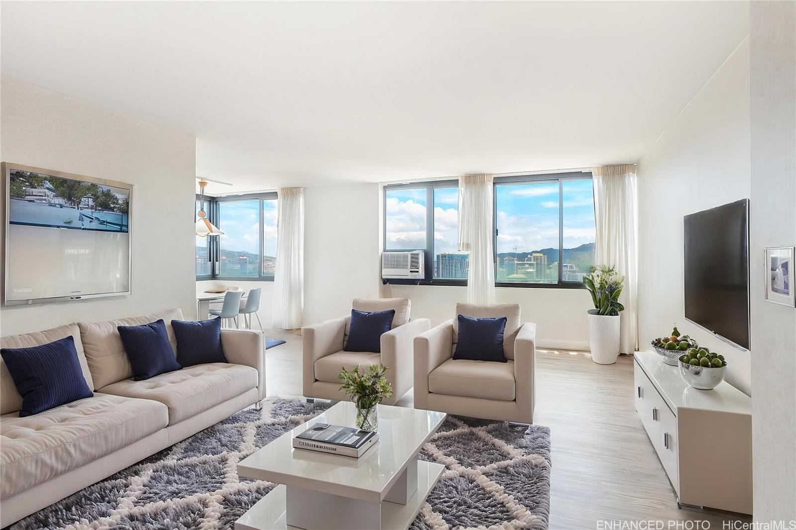 343 Hobron Lane 4302