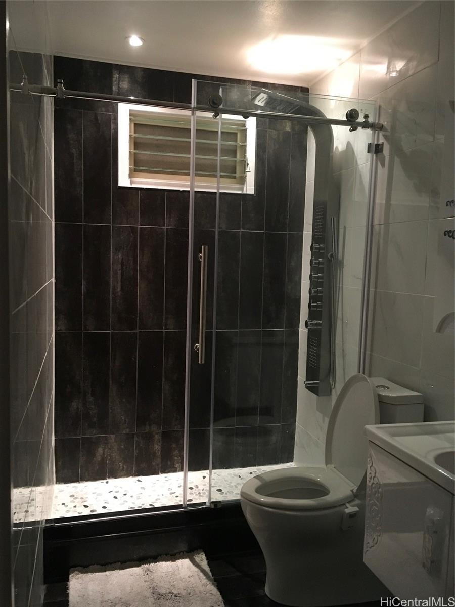 Photo 10 of 24