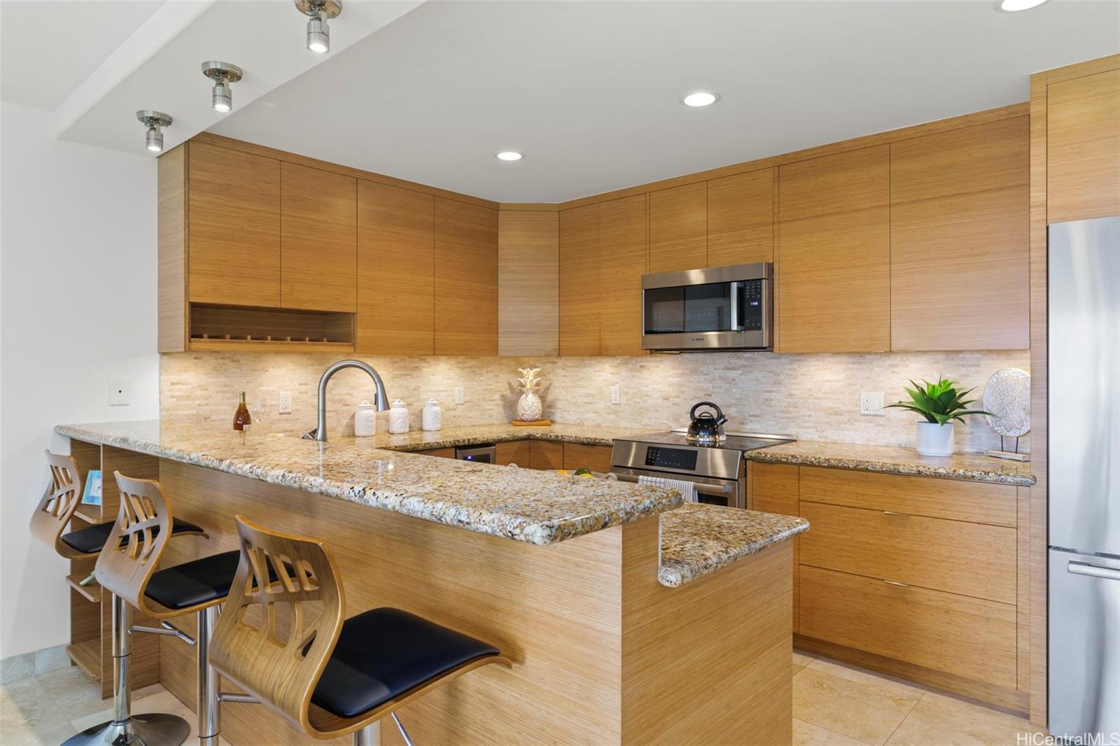 389D Kaelepulu Drive  Unit 1504