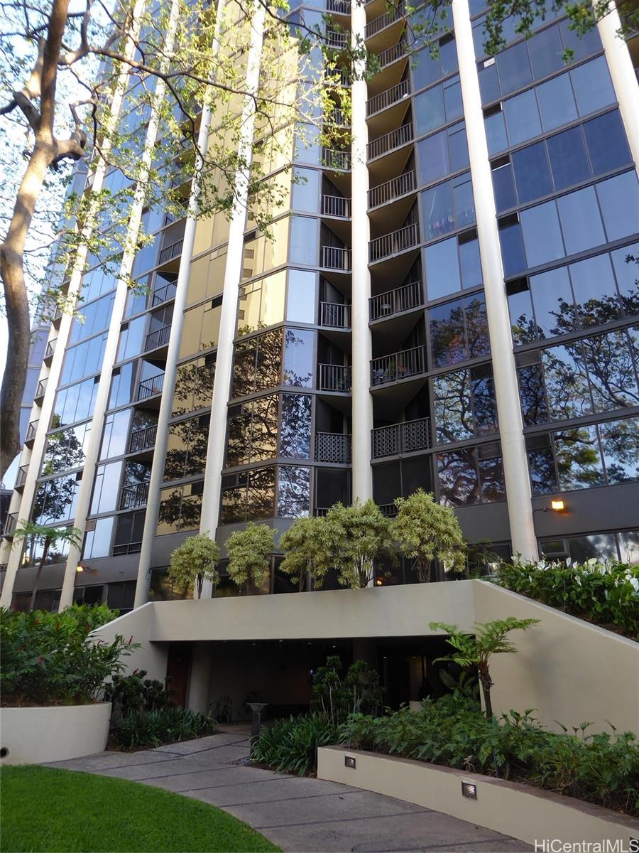 60 N Beretania Street 1702