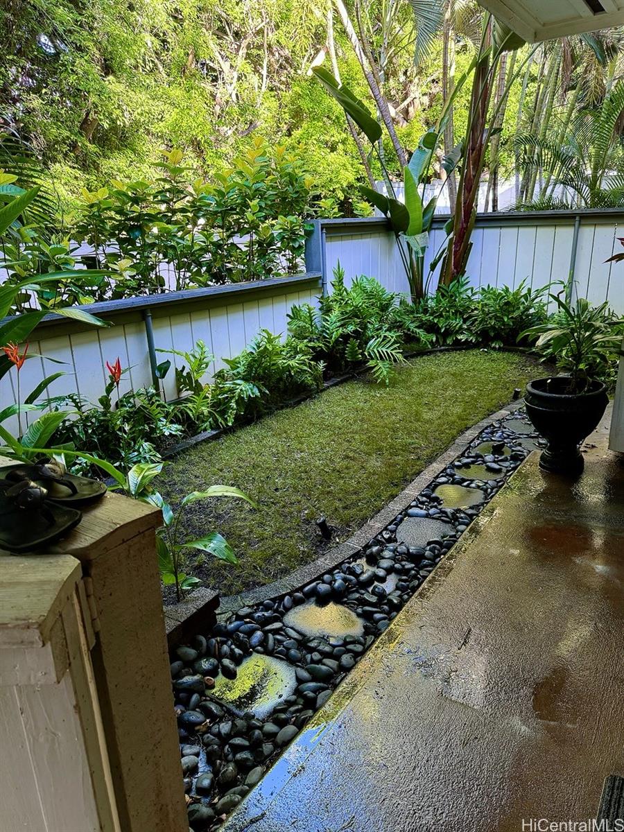 645 Mananai Place  Unit 23BD
