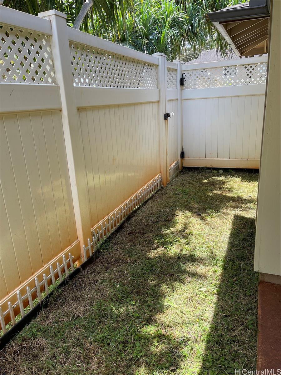 Photo 15 of 25