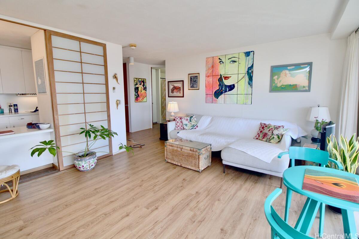 1515 Nuuanu Avenue  Unit 2155