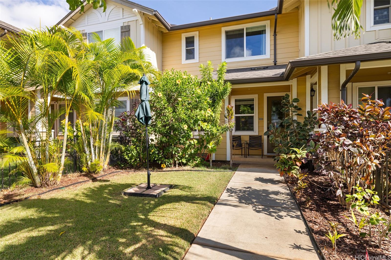 724 Kakala Street 1303
