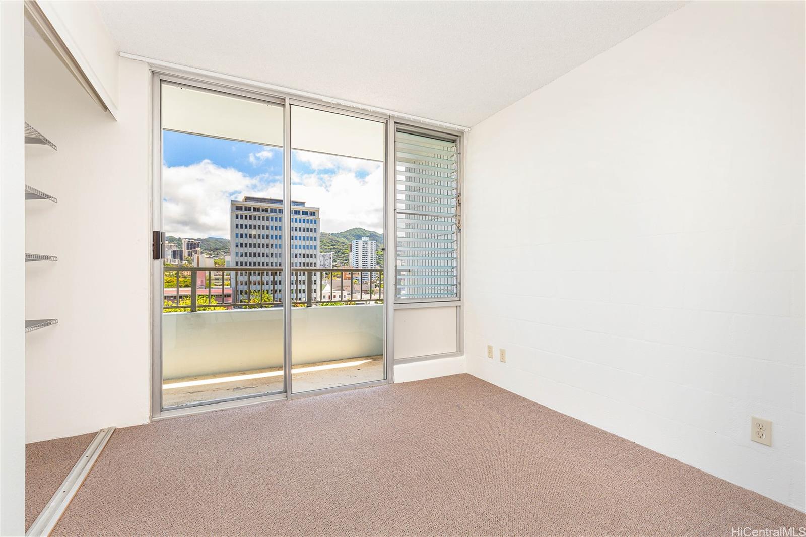 1122 Elm Street  Unit 809