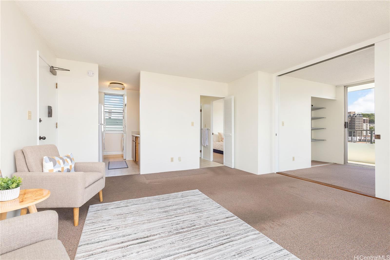 1122 Elm Street  Unit 809