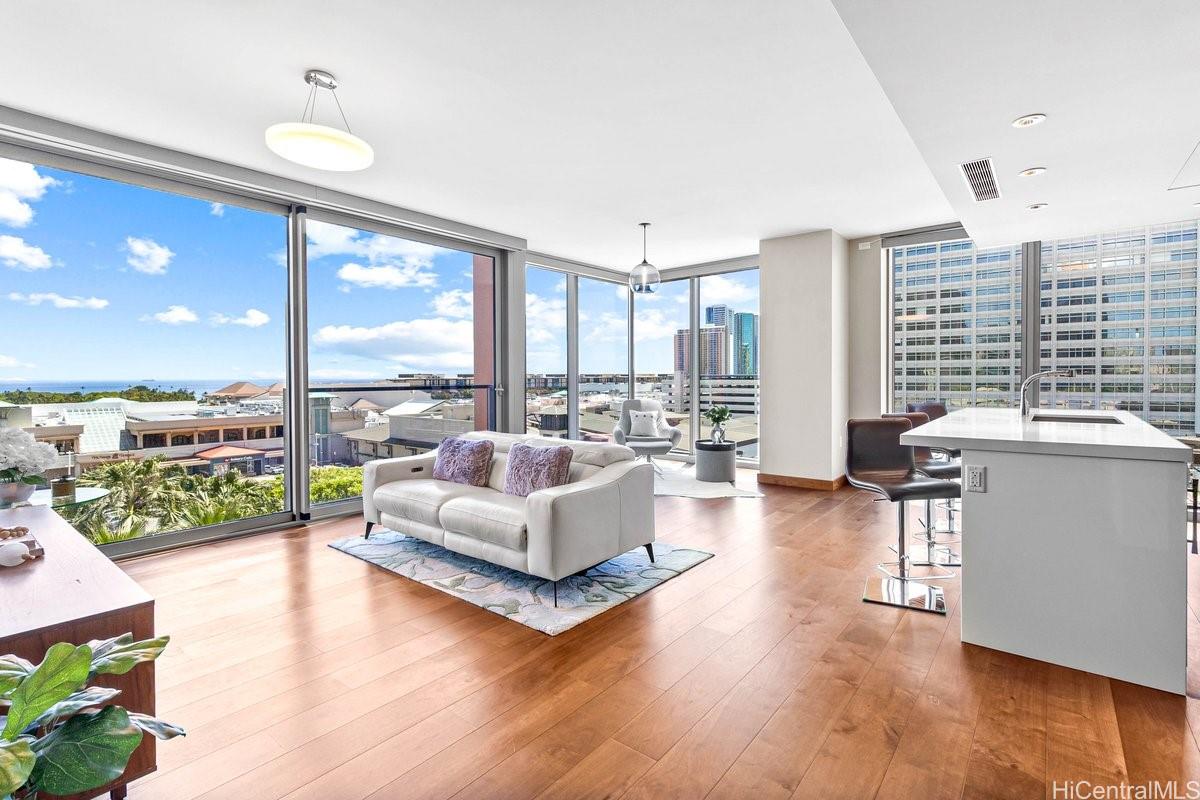 1555 Kapiolani Boulevard 907