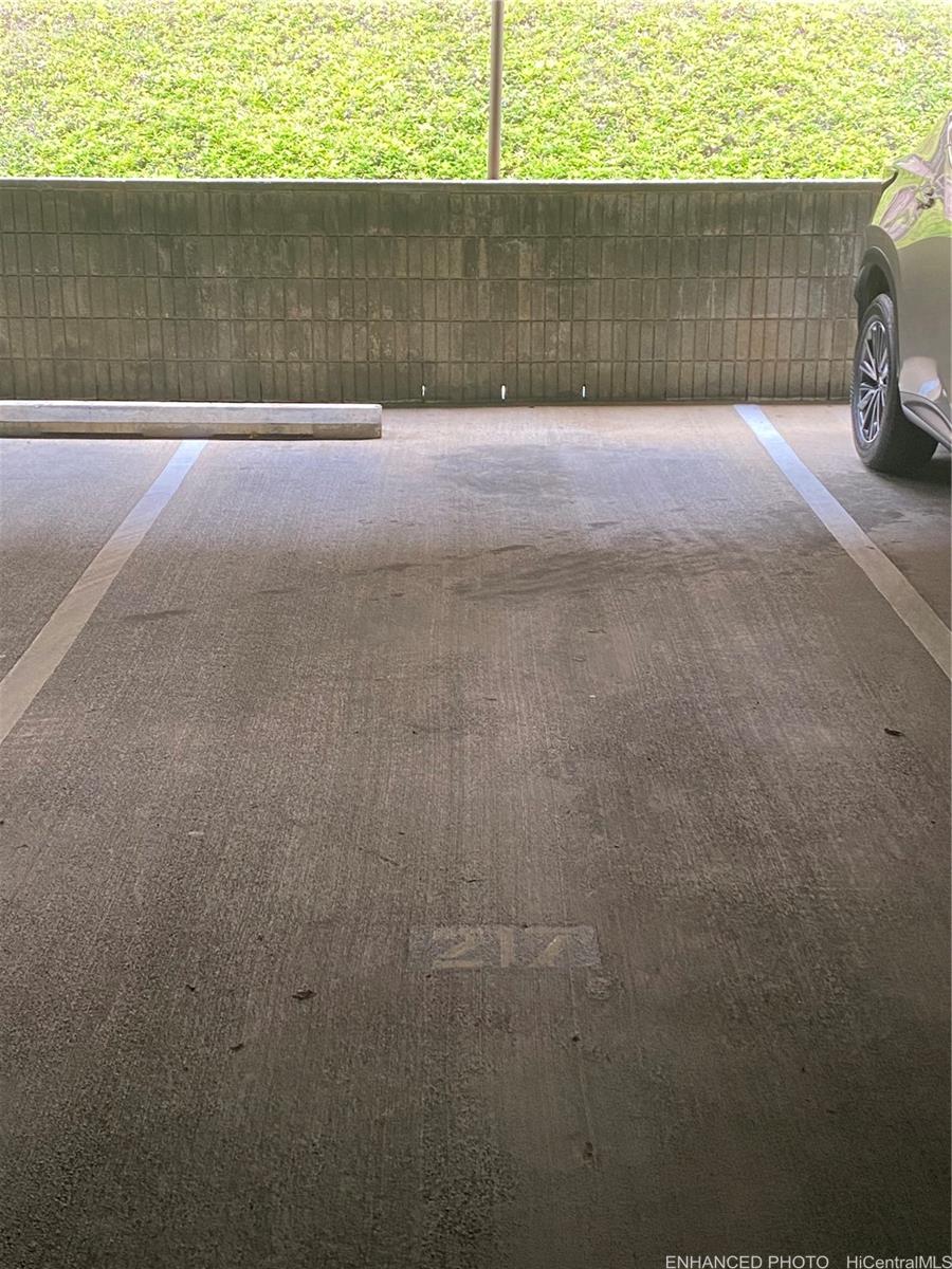 Photo 22 of 25