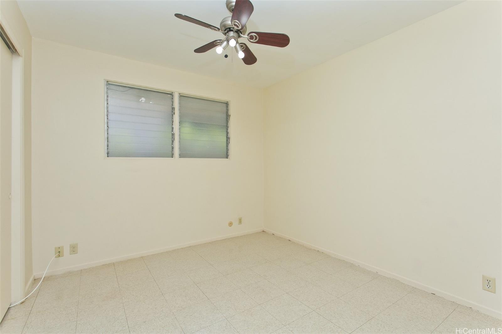 Photo 10 of 23