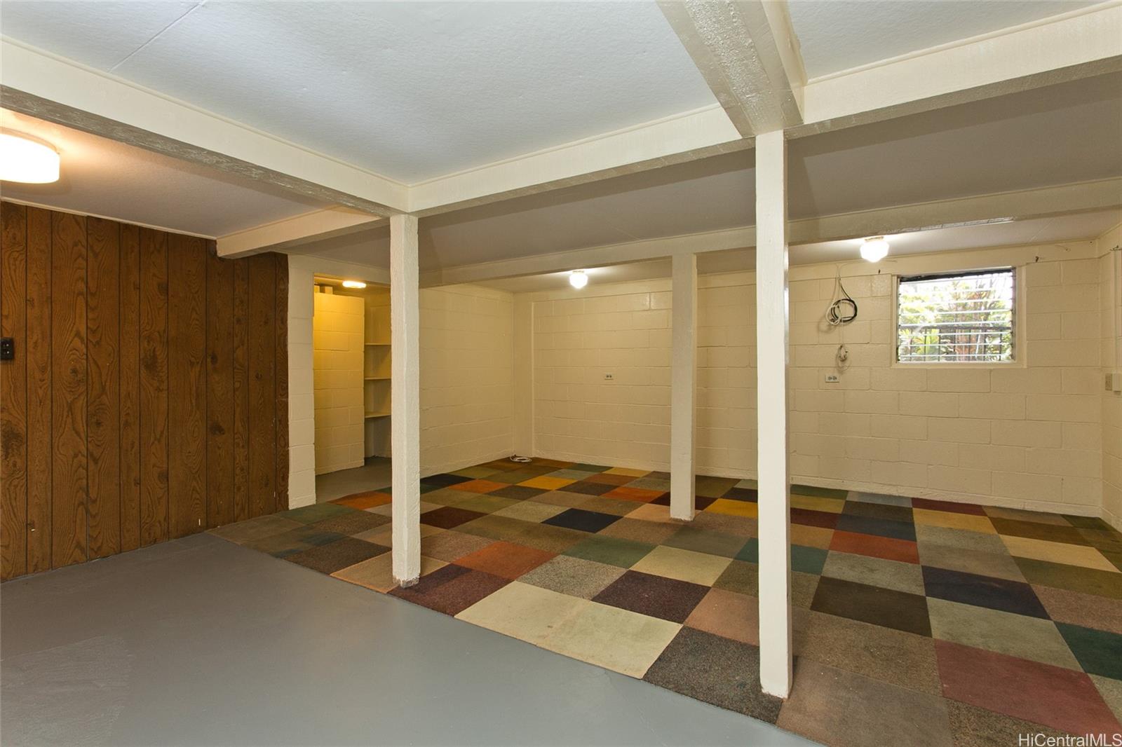 Photo 16 of 22