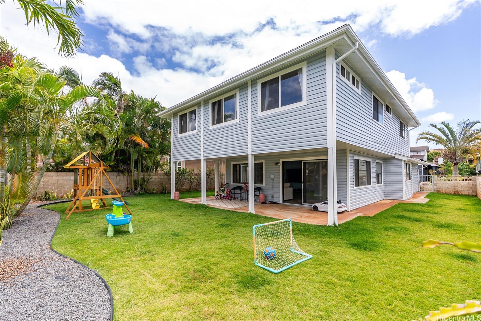 92-1354 Kikaha Street