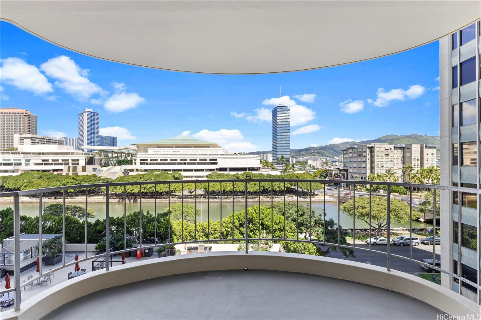 1717 Ala Wai Boulevard  Unit 701