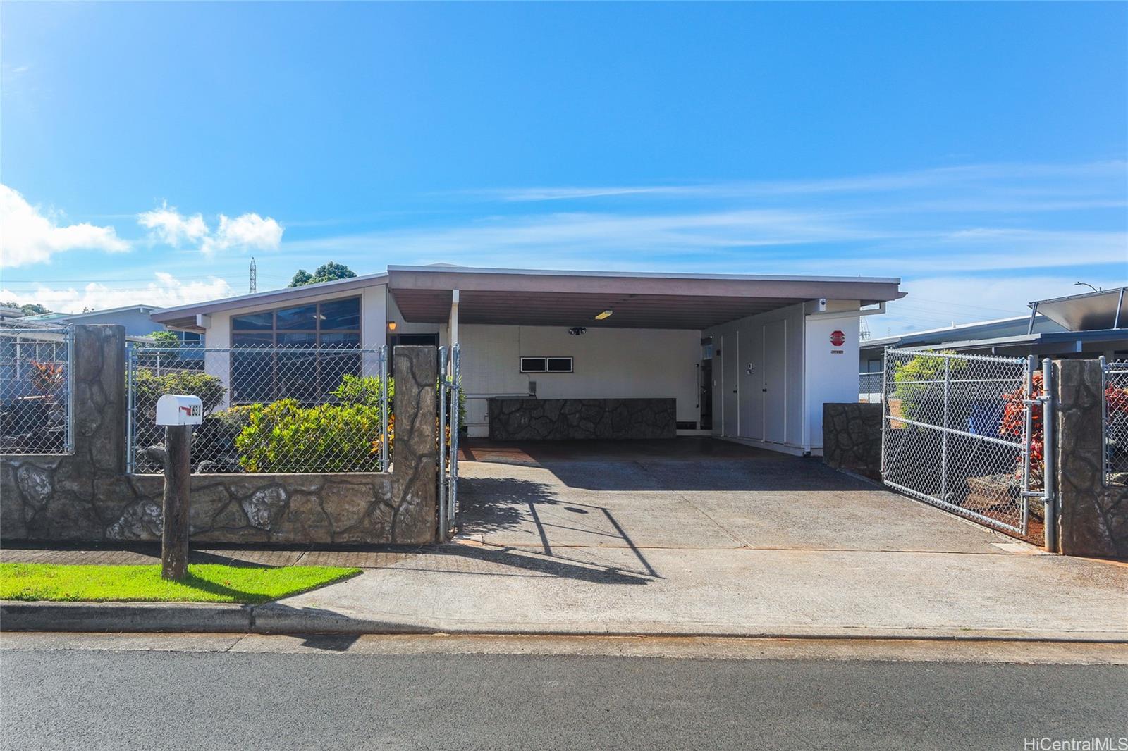1631 Hoohulu Street