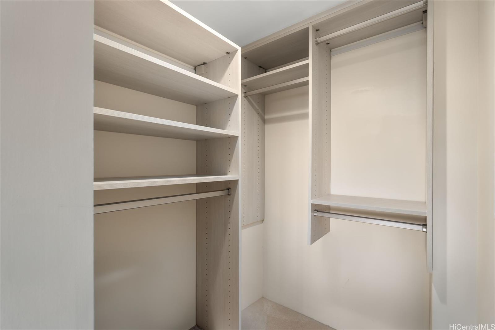 583 Kamoku Street  Unit DH2303