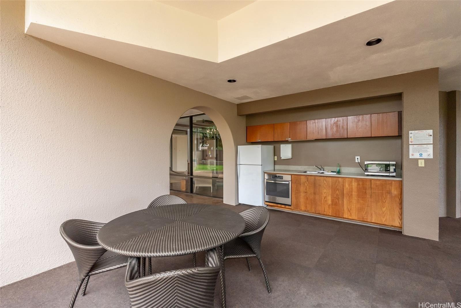 583 Kamoku Street  Unit DH2303