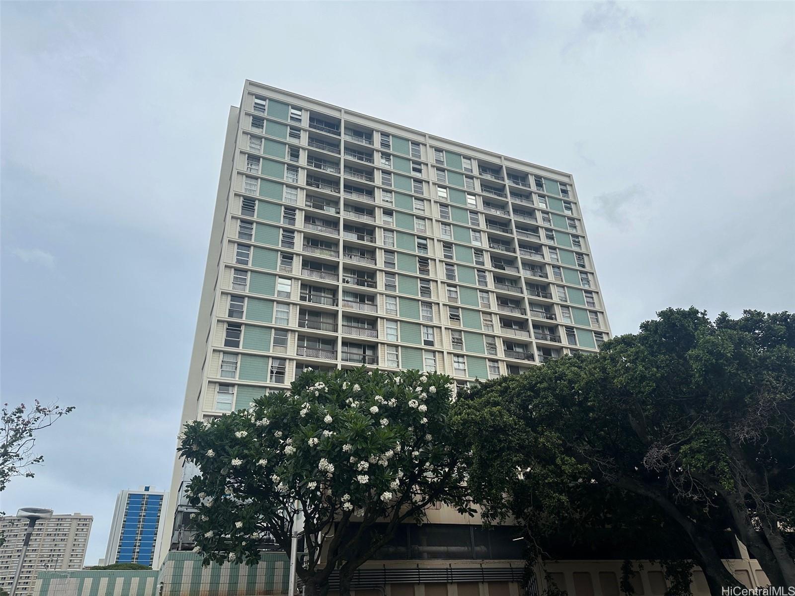 1425 Liliha Street 19A