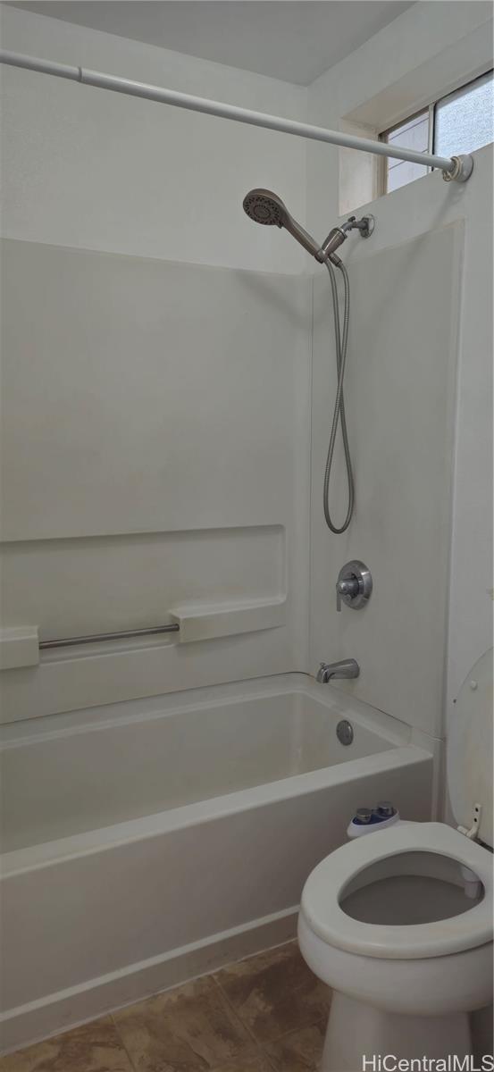 Photo 13 of 16