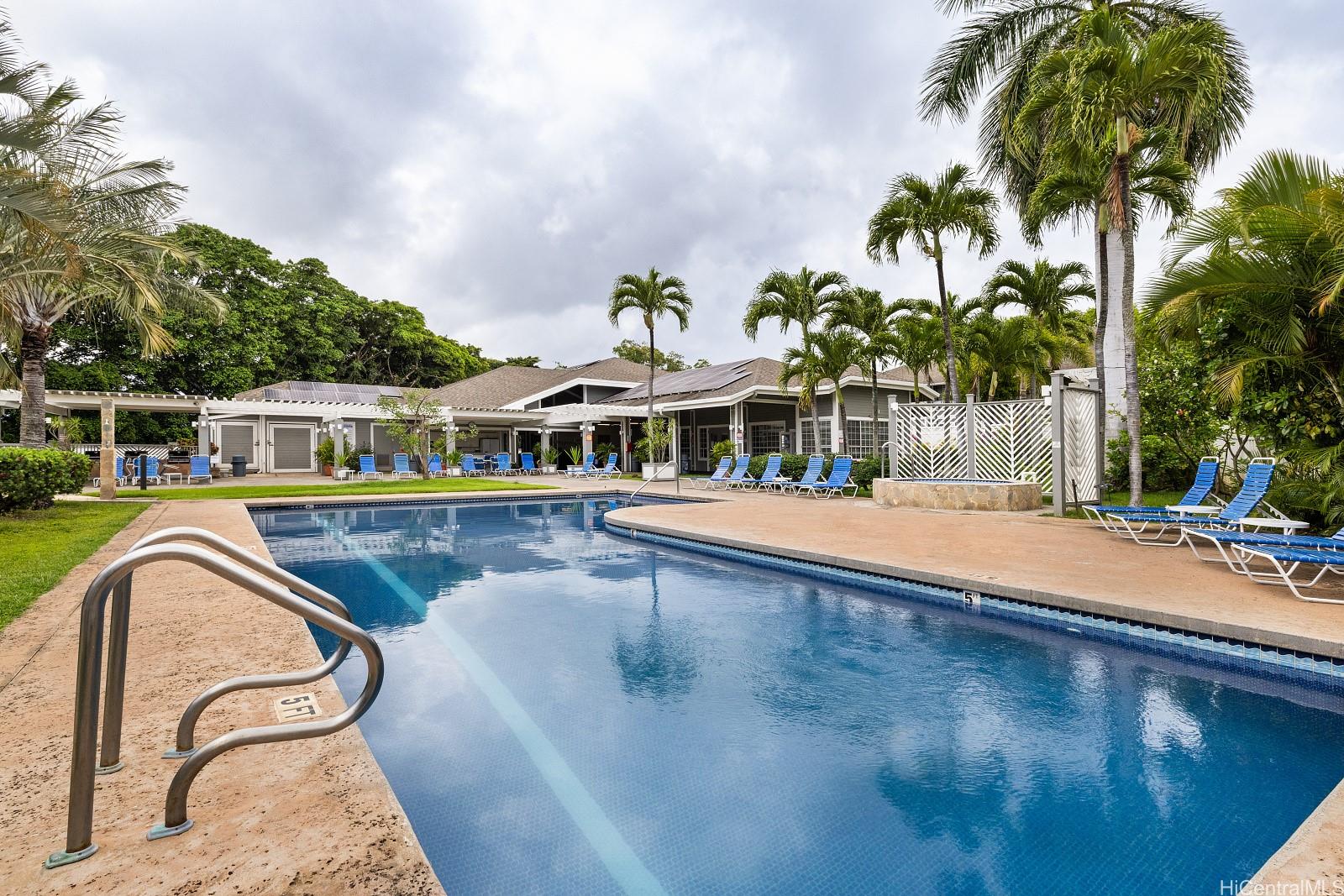492 Mananai Place  Unit 13E