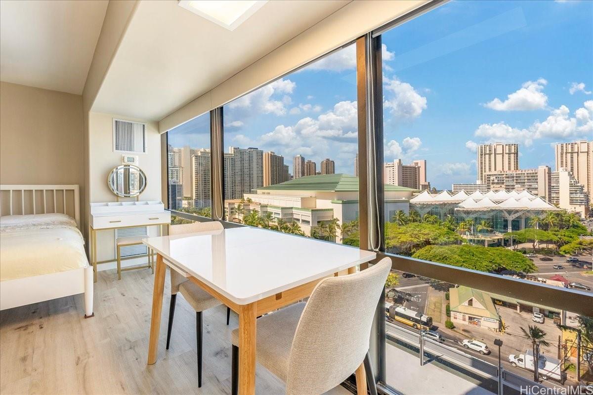 1750 Kalakaua Avenue  Unit 1303