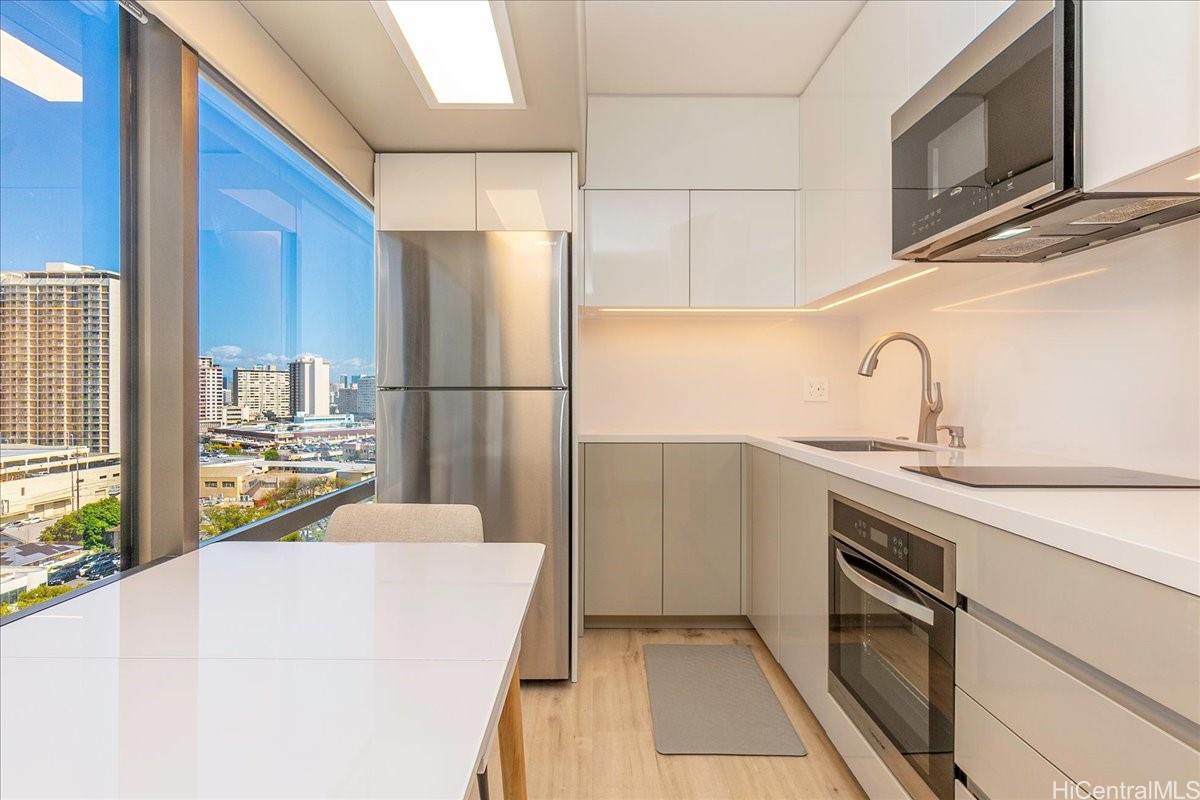 1750 Kalakaua Avenue  Unit 1303