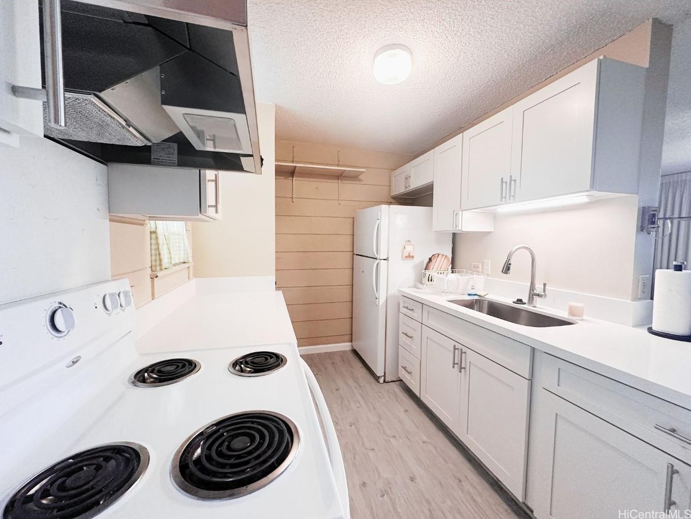633 Nalanui Street  Unit 215