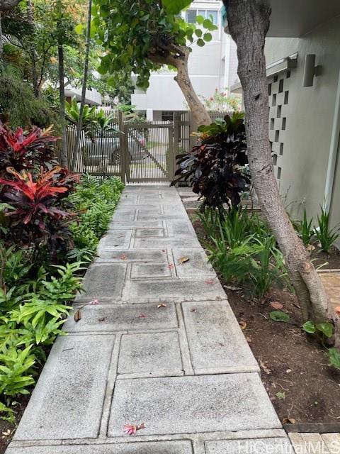 Photo 5 of 23