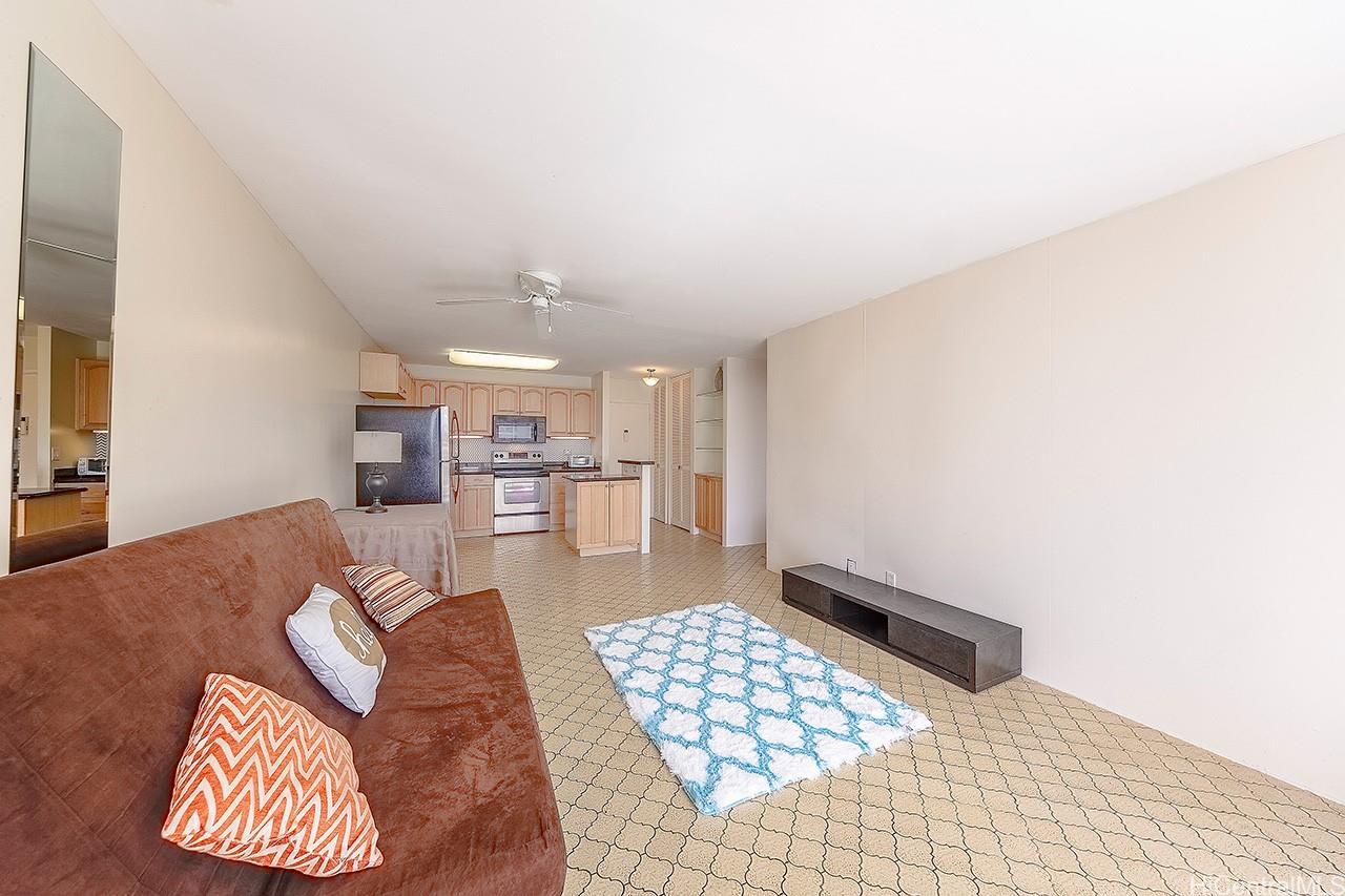 Photo 6 of 16