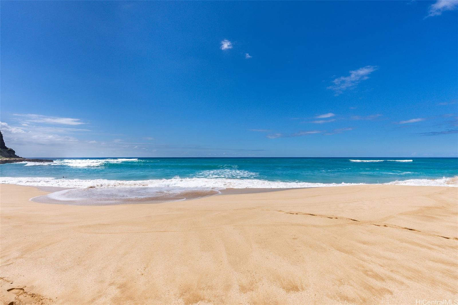 84-965 Farrington Highway  Unit B211