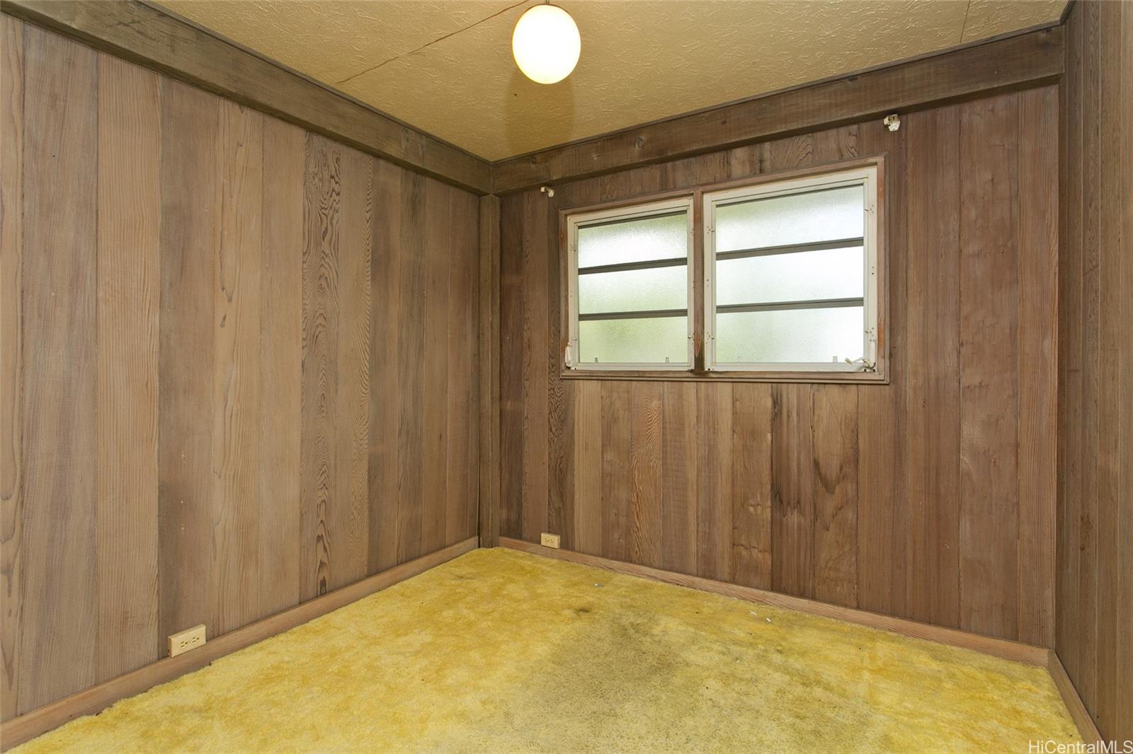 Photo 15 of 25