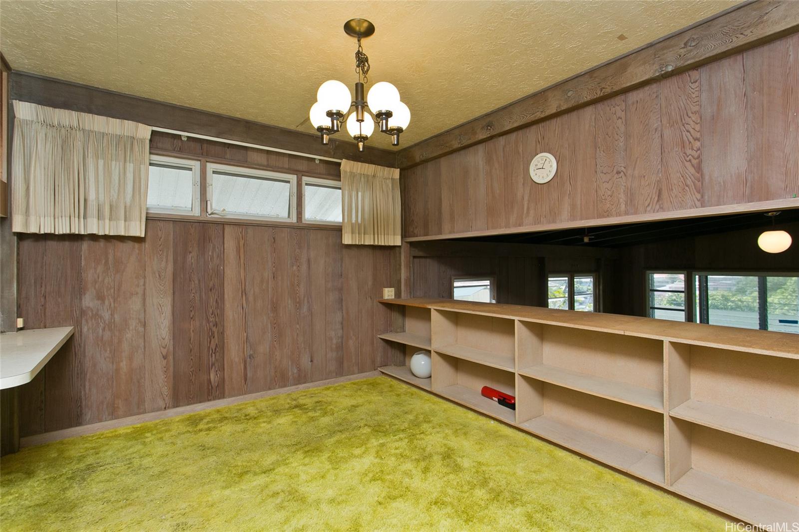 Photo 6 of 25