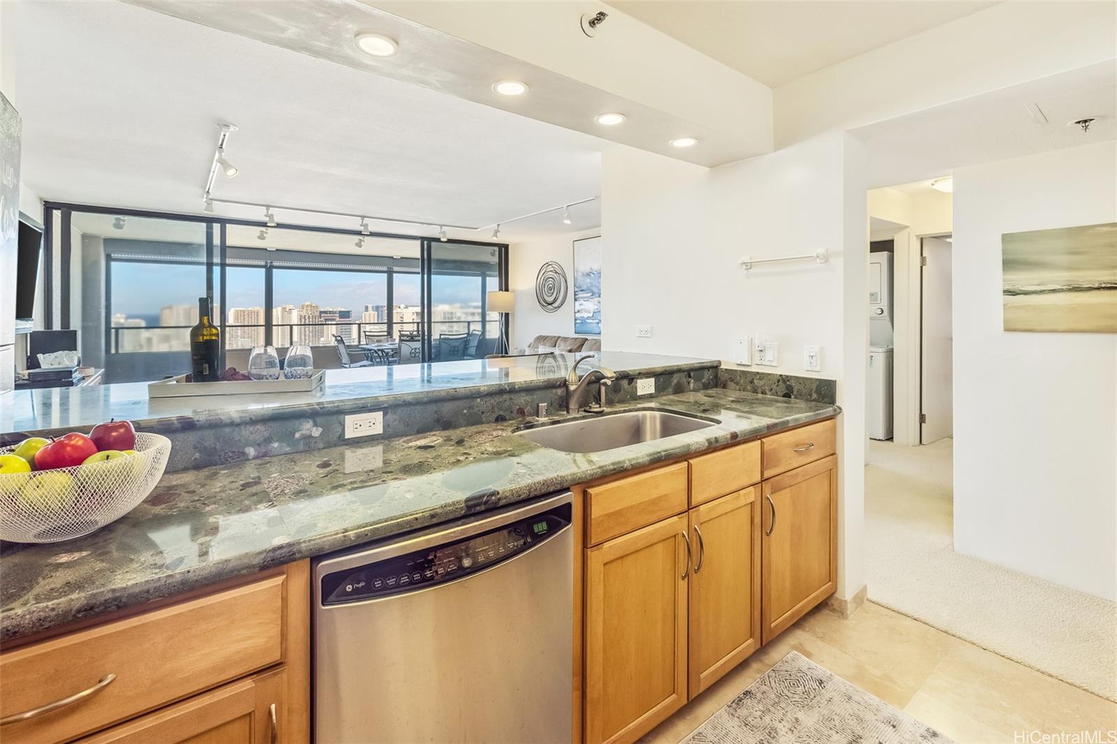 583 Kamoku Street  Unit PH7