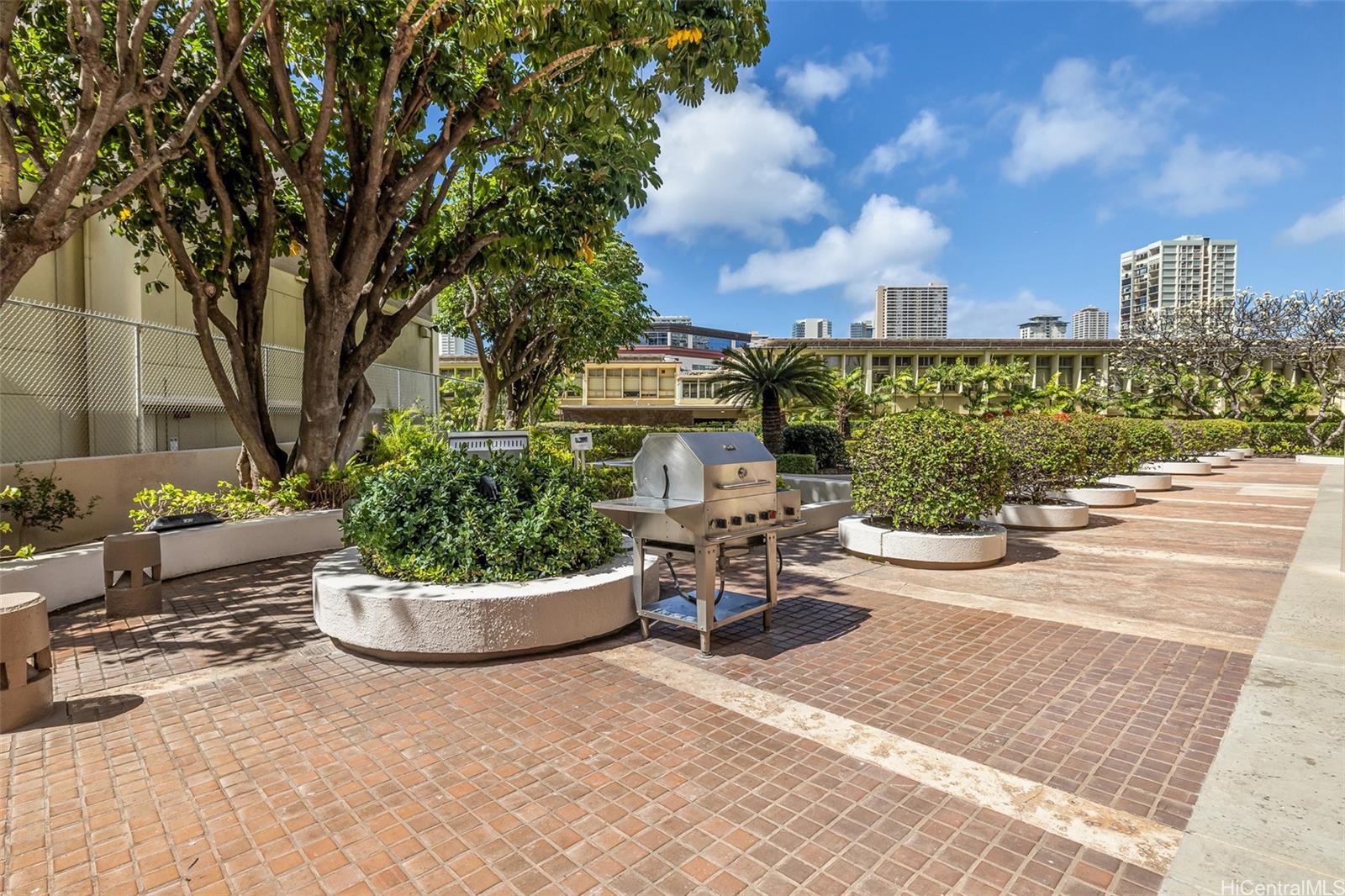 583 Kamoku Street  Unit PH7