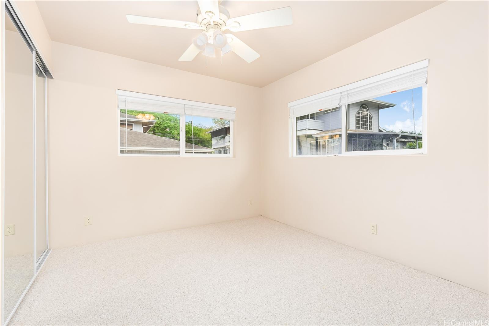 Photo 20 of 25