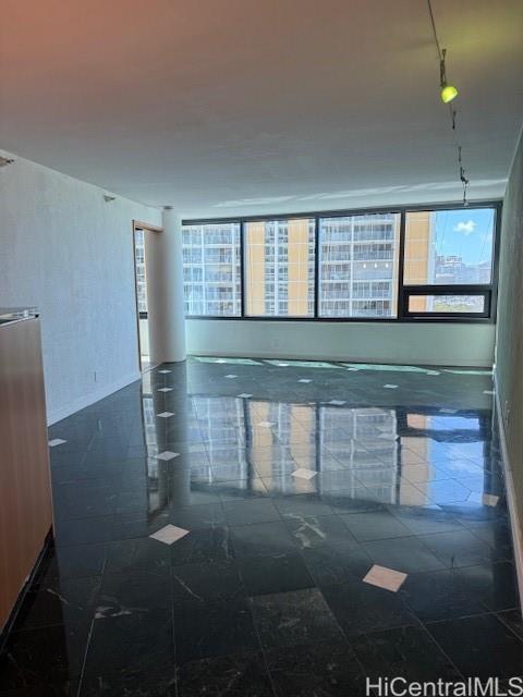 Photo 9 of 22