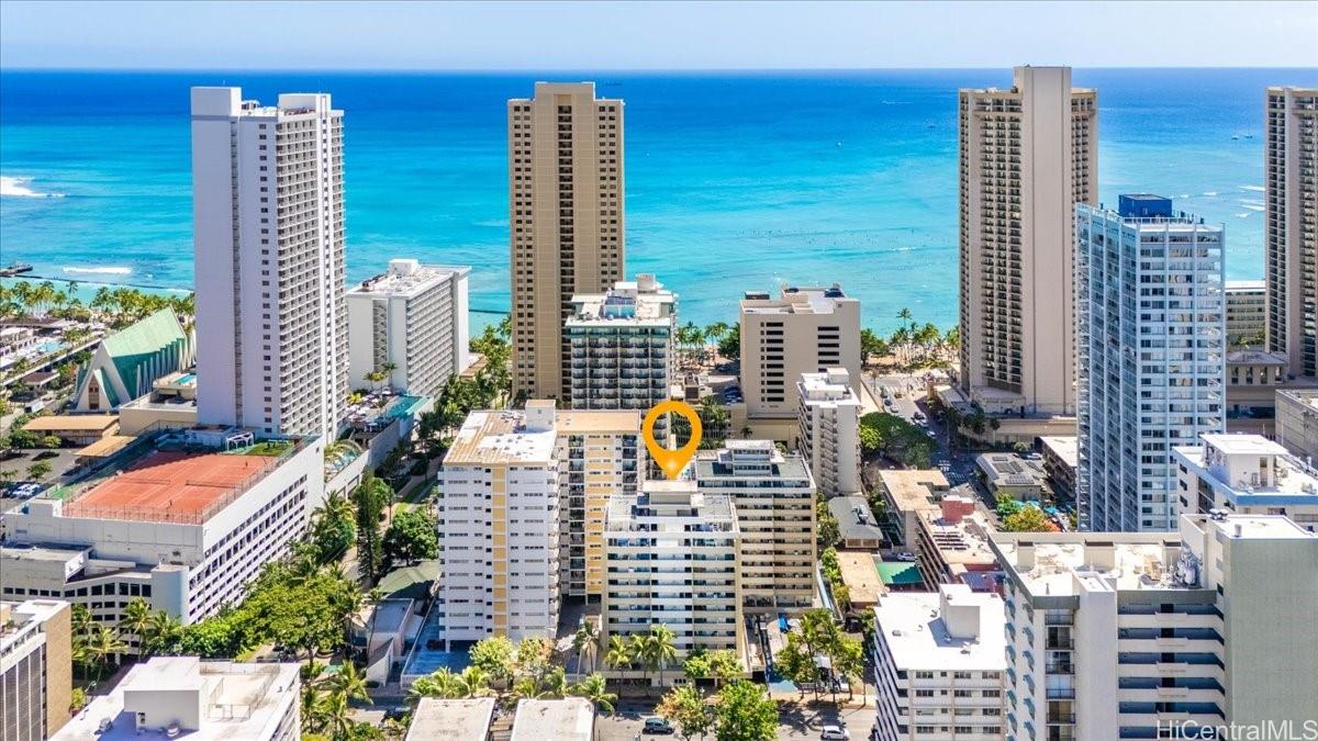 2463 Kuhio Avenue 1109