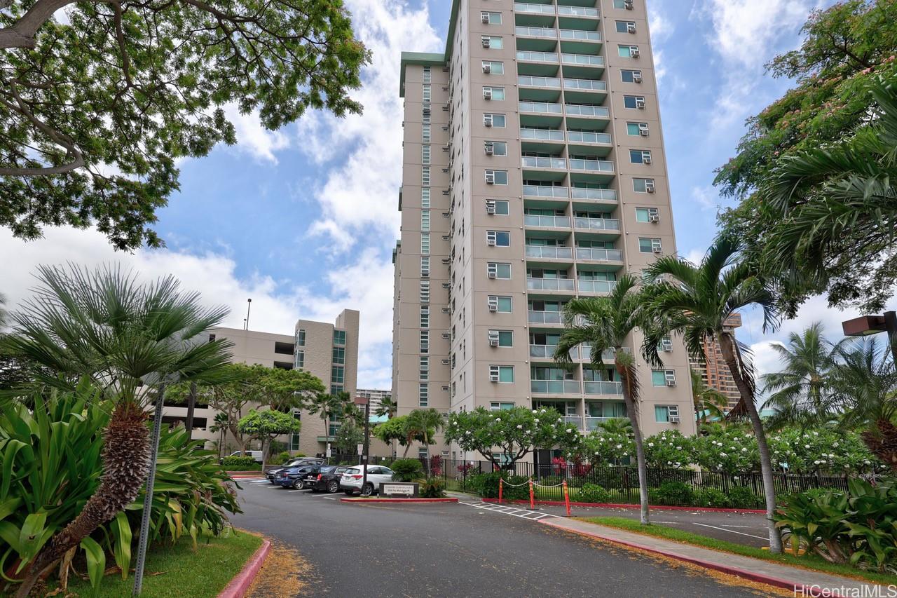 3009 Ala Makahala Place 214