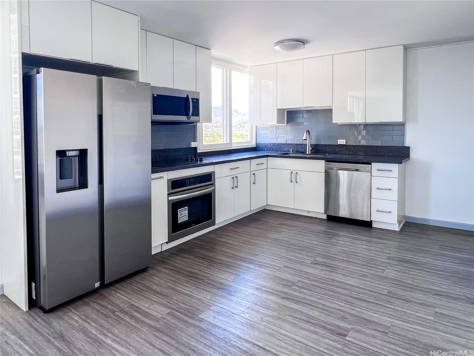 5210 Likini Street 901