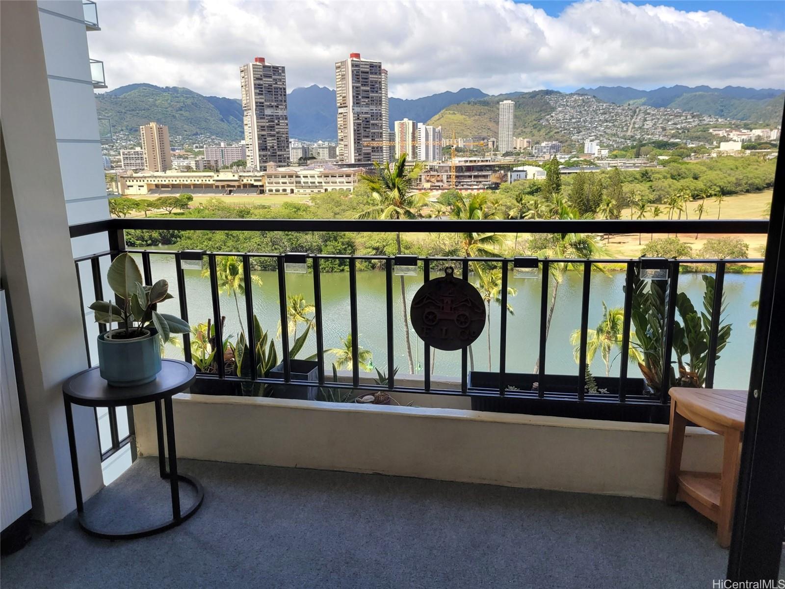 Photo 15 of 25