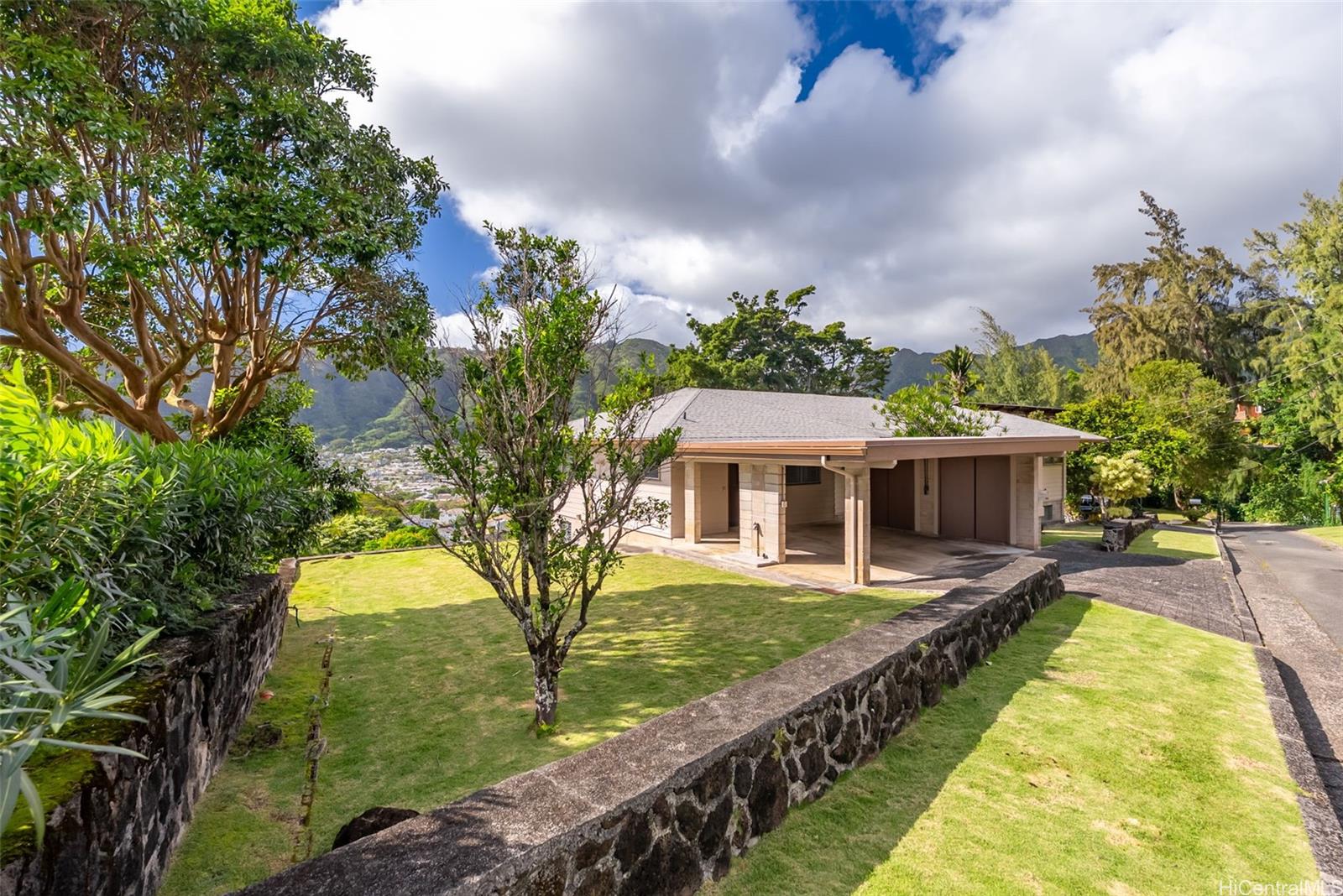 3129 Beaumont Woods Place