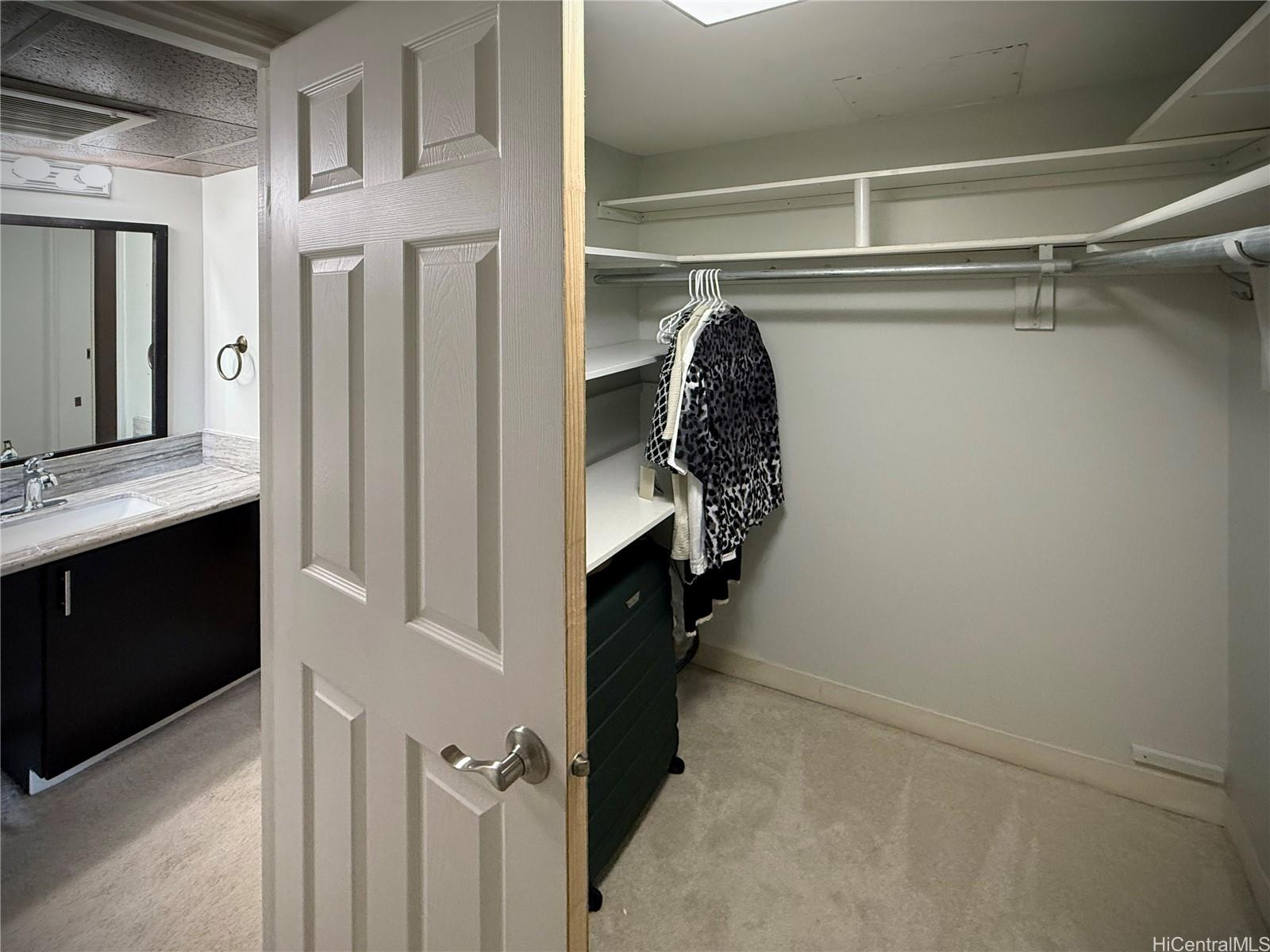1650 Ala Moana Boulevard  Unit 1613