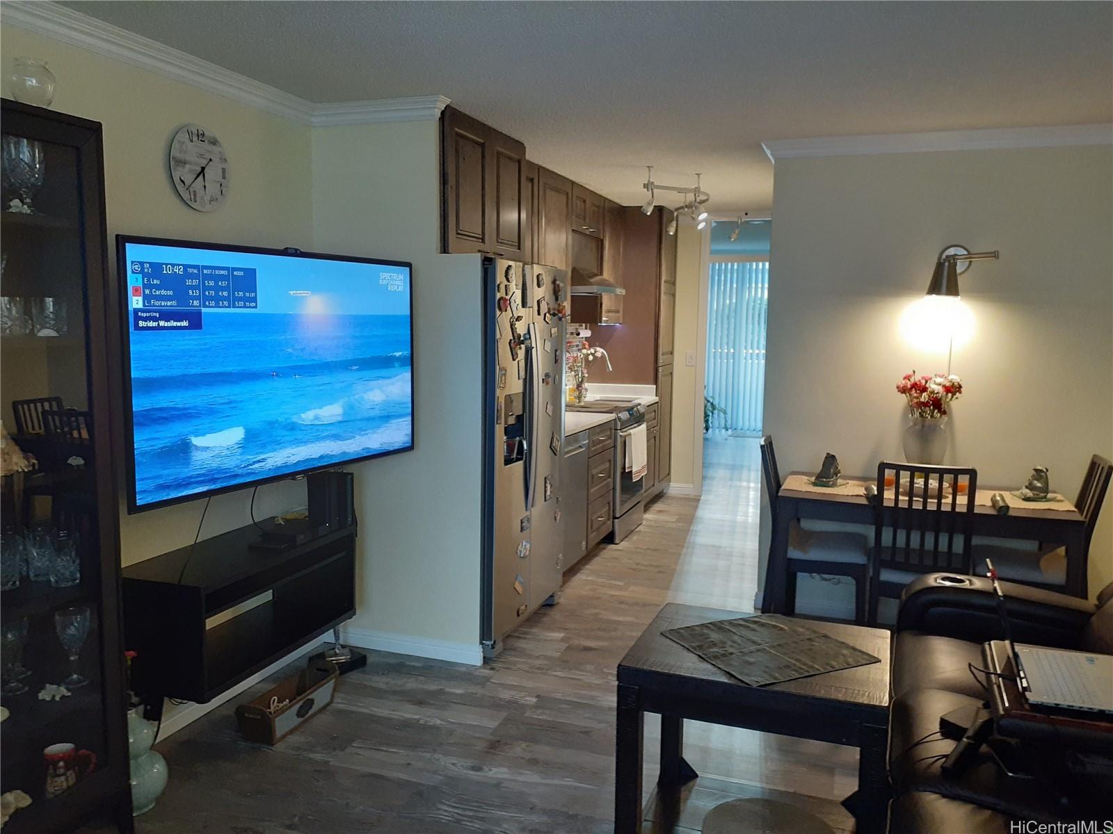 425 Ena Road 407B