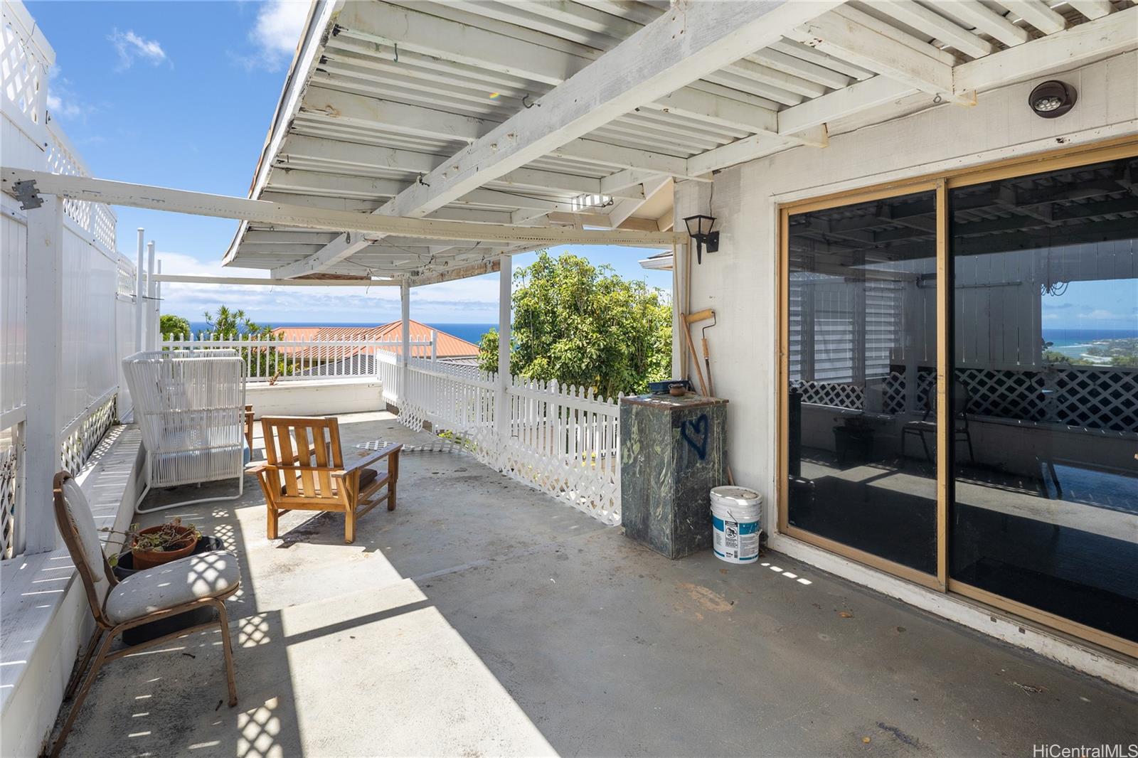5333 Puahia Place