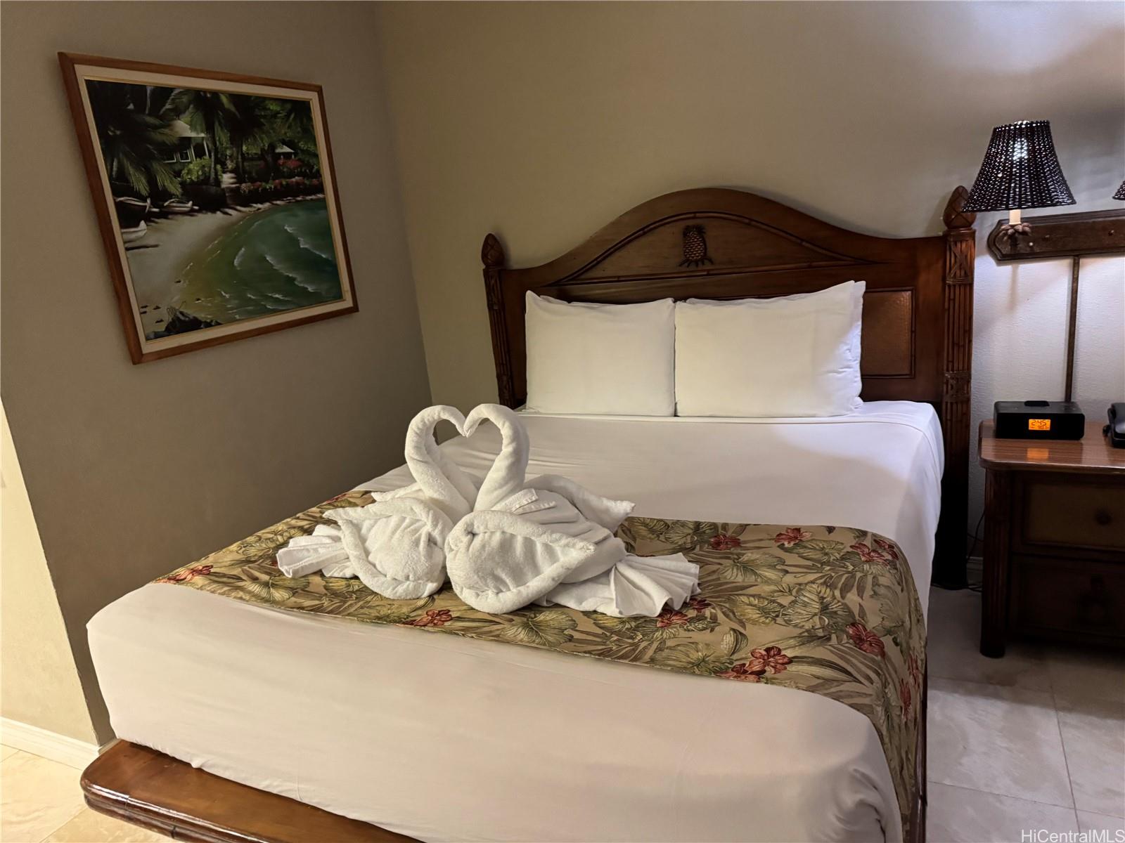 2045 Kalakaua Avenue  Unit 114