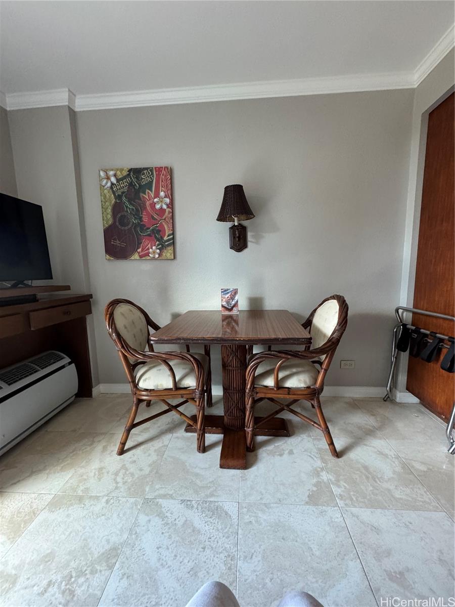 2045 Kalakaua Avenue  Unit 114
