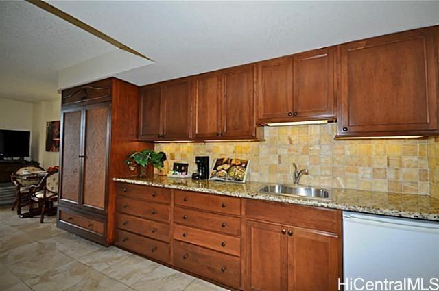 2045 Kalakaua Avenue  Unit 114