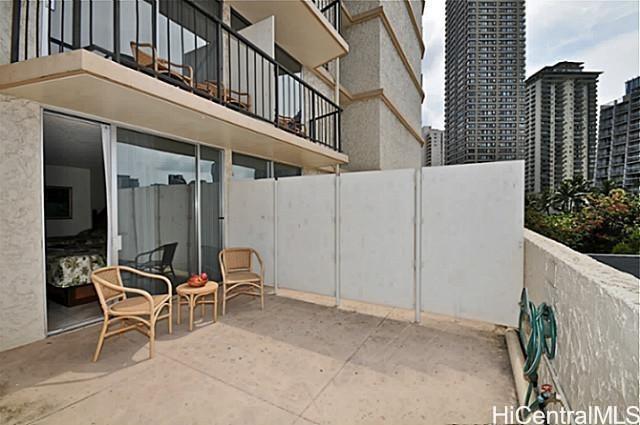 2045 Kalakaua Avenue  Unit 114