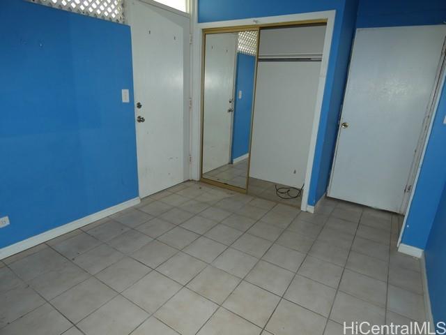 Photo 10 of 14